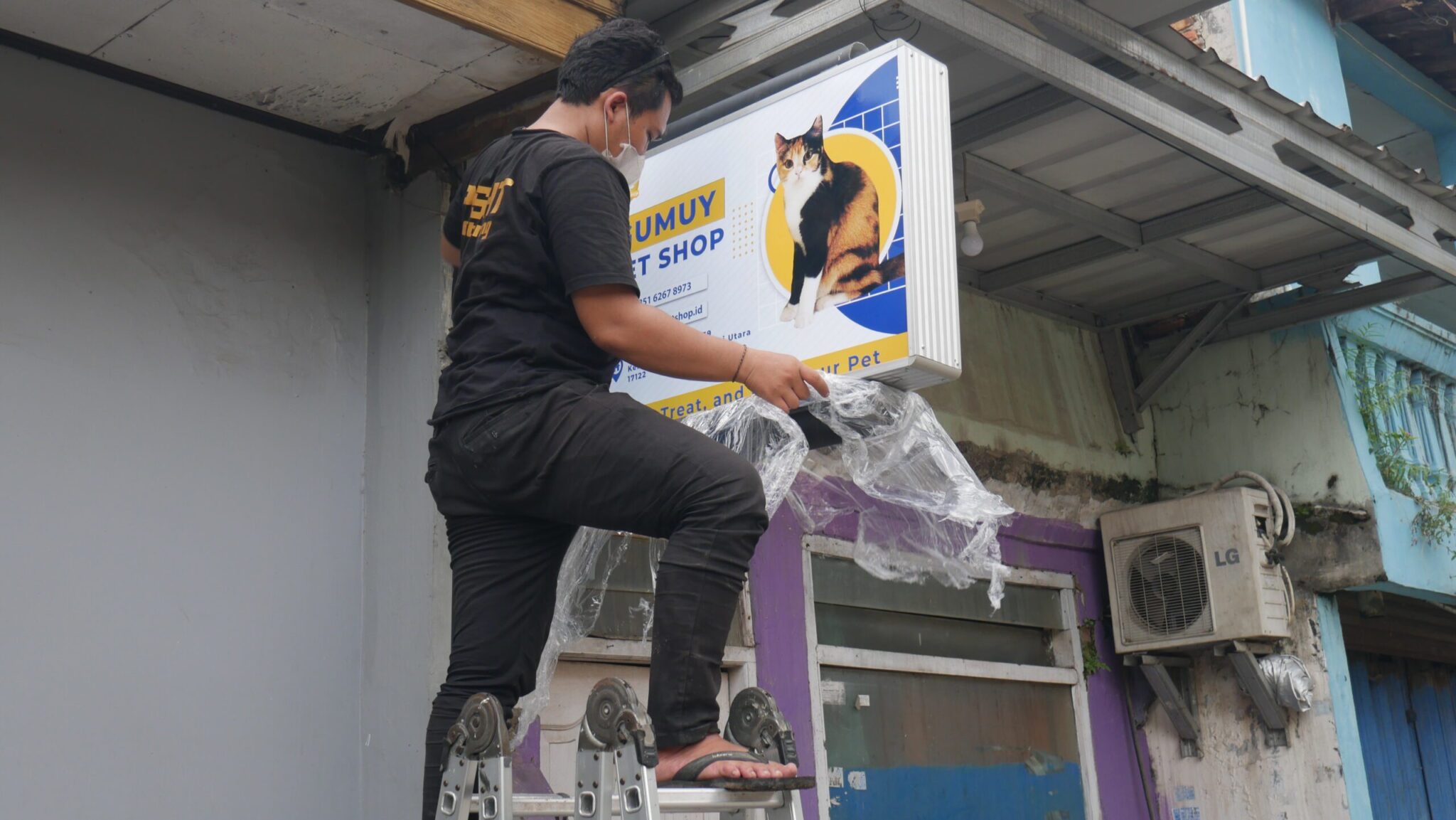 Pusat Neonbox Led Modern Sinar Laser Indonesia - Sinar Laser Indonesia